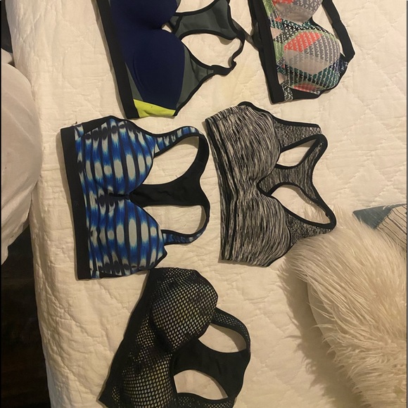 VS sports bra - Picture 3 of 7